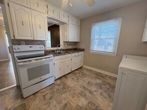 200 Bond St in Greensboro, NC - Building Photo - Building Photo