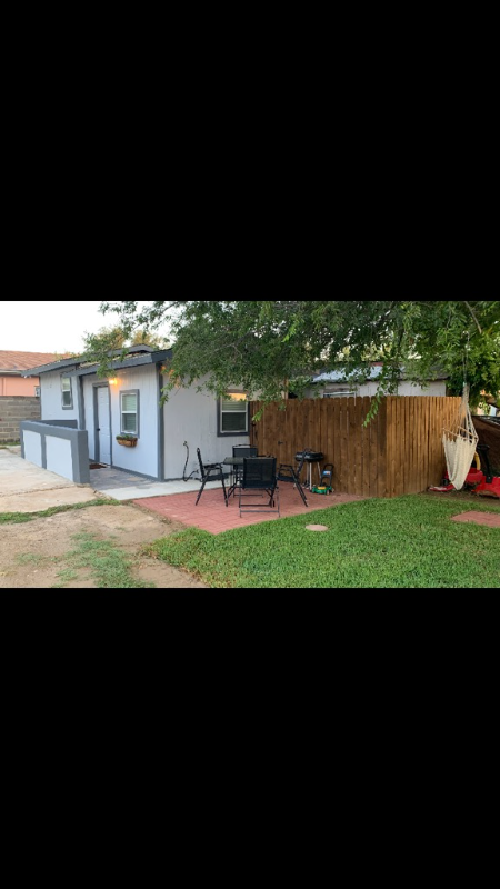 3206 Diaz St in Laredo, TX - Building Photo - Building Photo