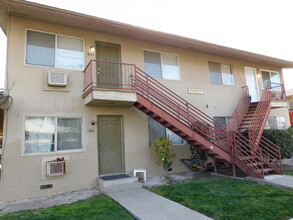 Lucerne Apartments in Dos Palos, CA - Building Photo - Building Photo