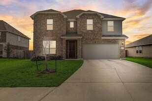 308 Monteforte Rd in Hutto, TX - Building Photo