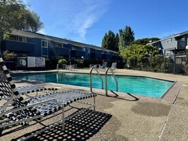 1126 Cherry Ave in San Bruno, CA - Building Photo