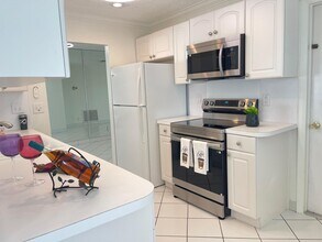 723 SW 18th St in Boynton Beach, FL - Building Photo - Building Photo