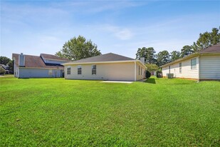 310 Lakeview Trail in Covington, GA - Foto de edificio - Building Photo