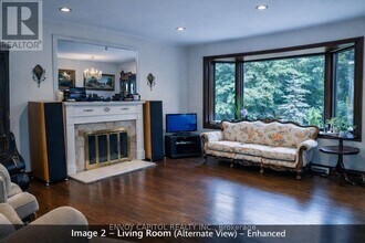 86 W Deane Park Dr in Toronto, ON - Building Photo - Building Photo