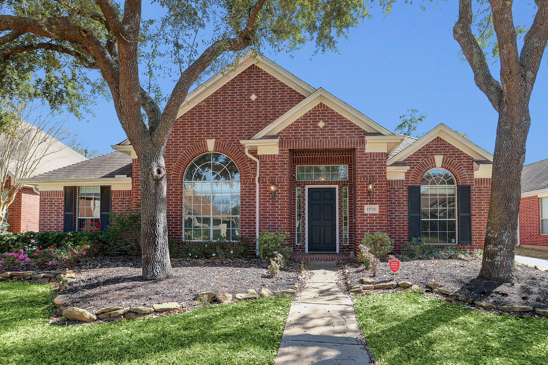 11711 River Vine Ct in Tomball, TX - Building Photo