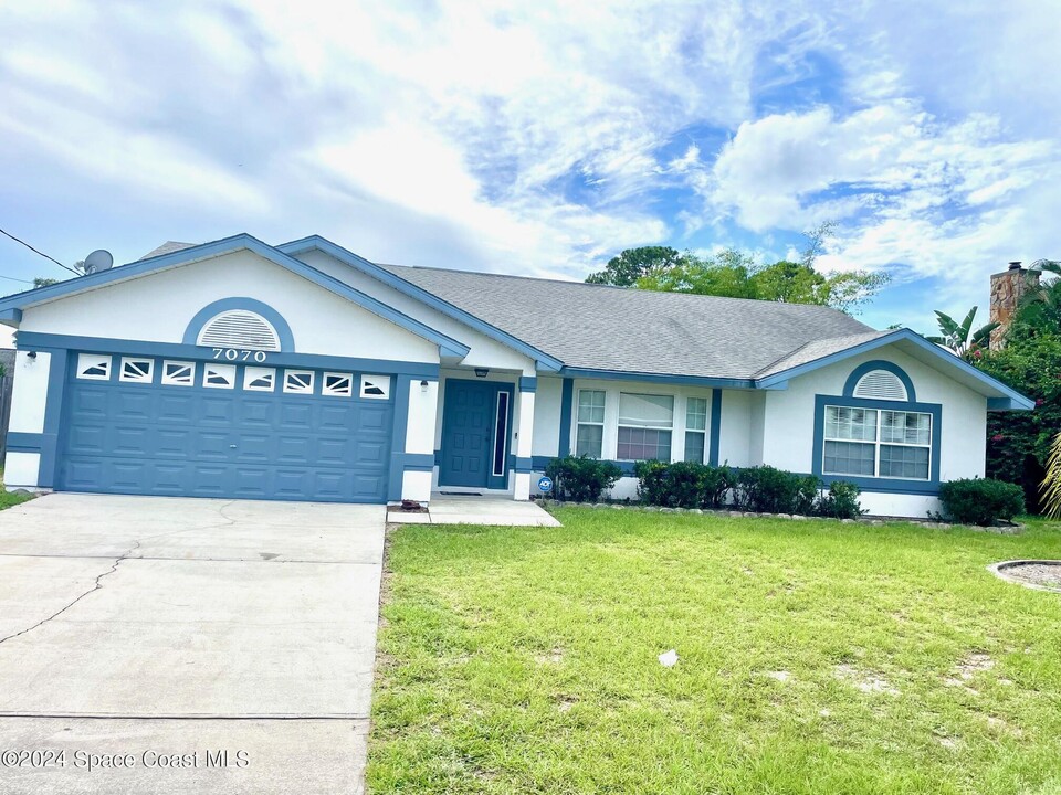 7070 Ackerman Ave in Cocoa, FL - Building Photo