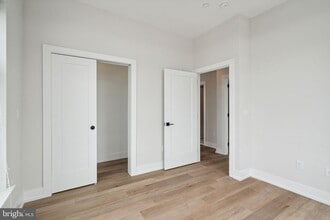 720 W Thompson St in Philadelphia, PA - Building Photo - Building Photo