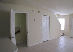 5205 SW 97th Dr in Gainesville, FL - Building Photo - Building Photo