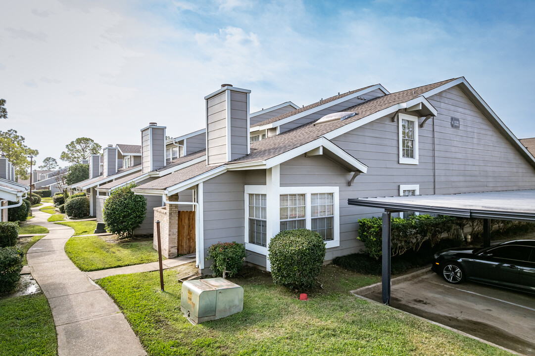 Cattails in Houston, TX - Building Photo