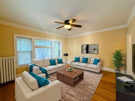 2545 Garfield in Minneapolis, MN - Building Photo