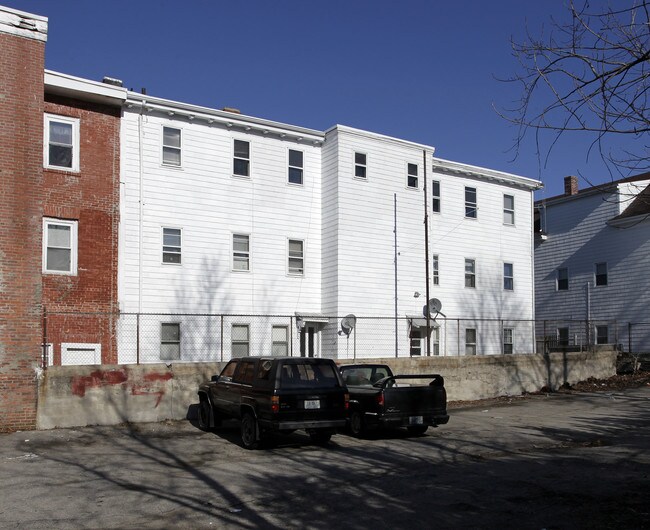 42-44 Gesler St in Providence, RI - Building Photo - Building Photo