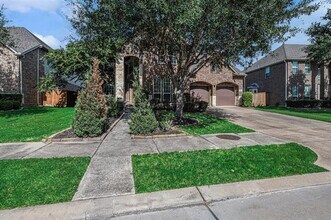 11011 Kirker Ln in Richmond, TX - Building Photo - Building Photo