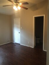 11918 Kingslake Forest Dr in Houston, TX - Building Photo - Building Photo