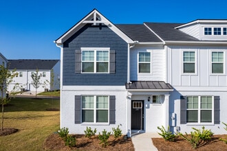 The Hamilton in Lagrange, GA - Building Photo - Building Photo