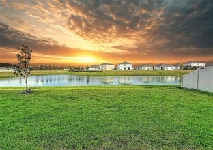 2940 Marine Grass Dr in Wimauma, FL - Building Photo - Building Photo