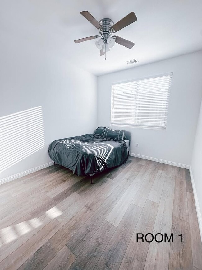 property at 1310 W Orange Blossom Way
