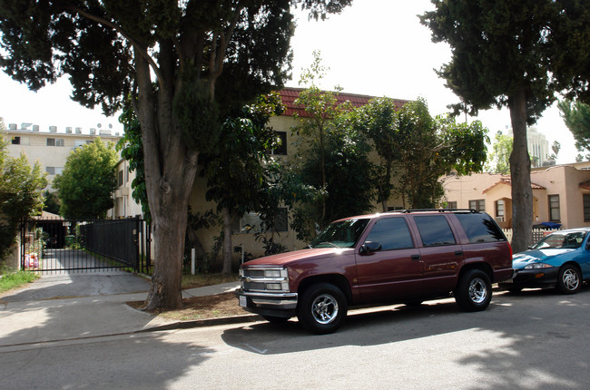 14320 Friar St in Van Nuys, CA - Building Photo - Building Photo