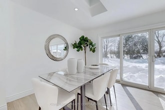 1496 Karenza Rd in Mississauga, ON - Building Photo - Building Photo