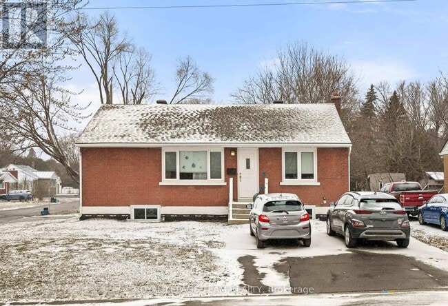 property at 1 Steel St