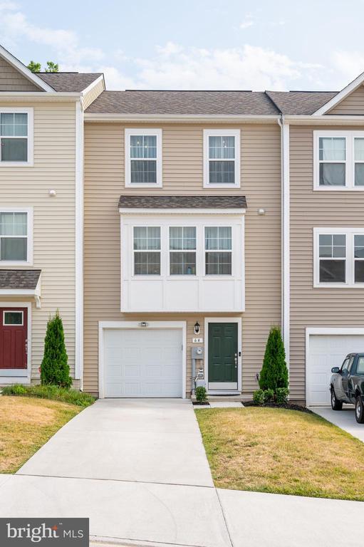property at 64 Tate Manor Dr