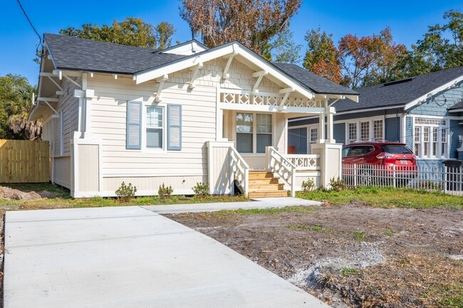 2703 College St in Jacksonville, FL - Building Photo - Building Photo