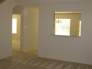 13516 Lyndon B Johnson St in Manor, TX - Building Photo - Building Photo