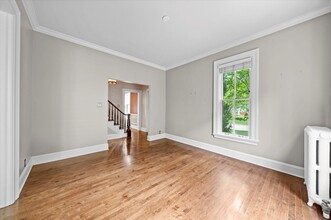 108 S Adams St in Hinsdale, IL - Foto de edificio - Building Photo