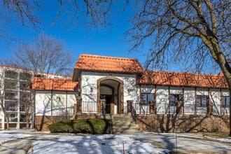 Plum Creek in Wheeling, IL - Building Photo - Building Photo