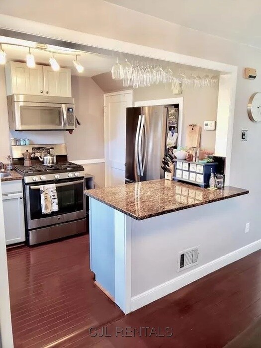 62 Pierce Rd in Watertown, MA - Building Photo