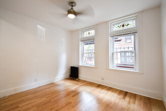 55 Hemenway St, Unit 3 in Boston, MA - Building Photo - Building Photo