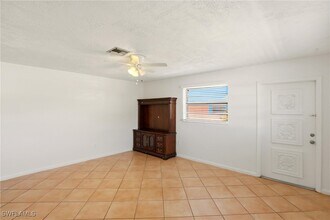 4231 Mariner Ln in Bonita Springs, FL - Building Photo - Building Photo