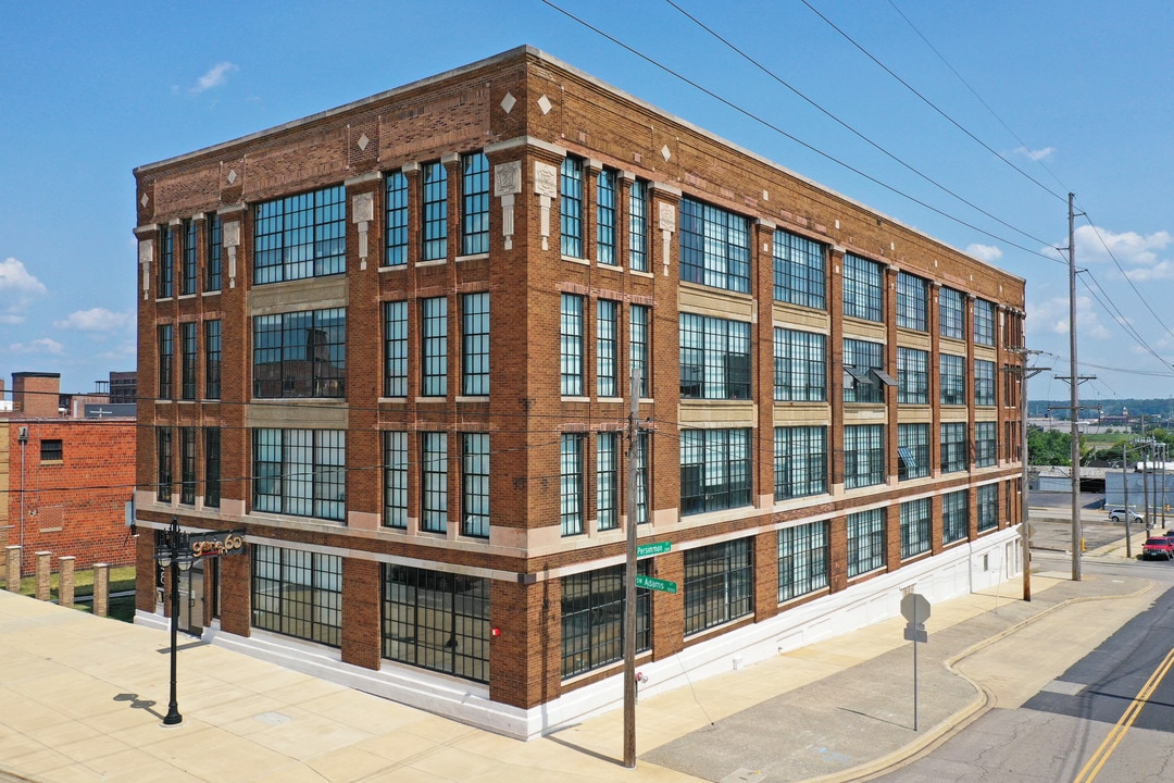 Magnolia Lofts in Peoria, IL - Foto de edificio