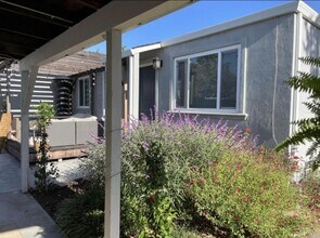 972 Haven Ave in Redwood City, CA - Building Photo - Building Photo