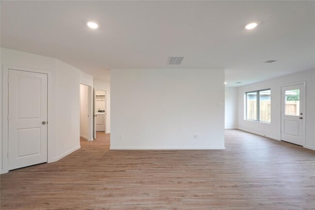 property at 17914 Becker Lndg Dr