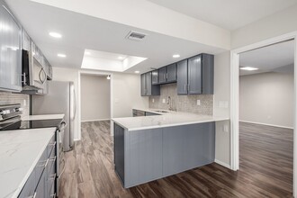 230 E Paseo De Golf in Green Valley, AZ - Building Photo - Building Photo