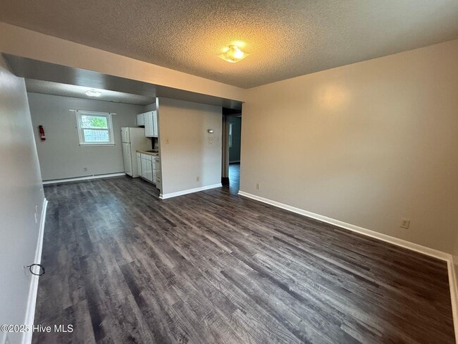 2310 Indian Dr in Jacksonville, NC - Building Photo - Building Photo