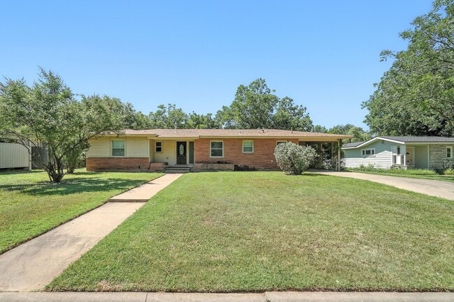 property at 4057 Stratford St