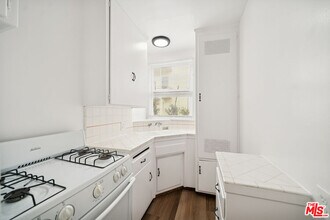 4010 Los Feliz Blvd in Los Angeles, CA - Building Photo - Building Photo