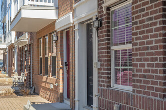 410 Sewall Ave in Asbury Park, NJ - Foto de edificio - Building Photo