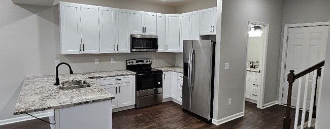 298 Locust St in Mt Pleasant, TN - Building Photo - Building Photo