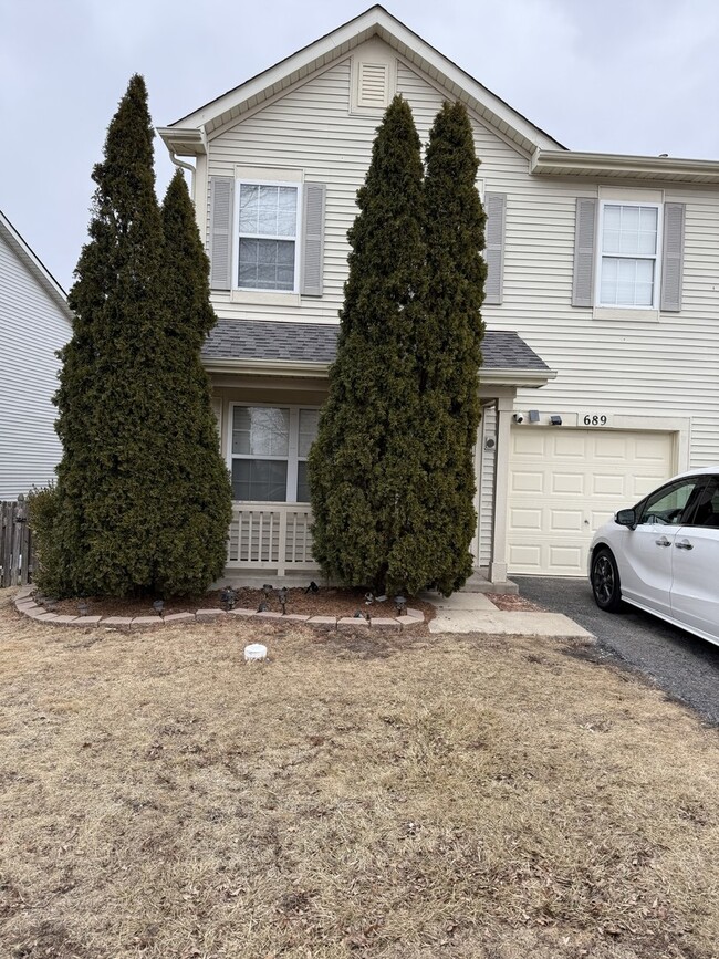 property at 689 Shannon Dr