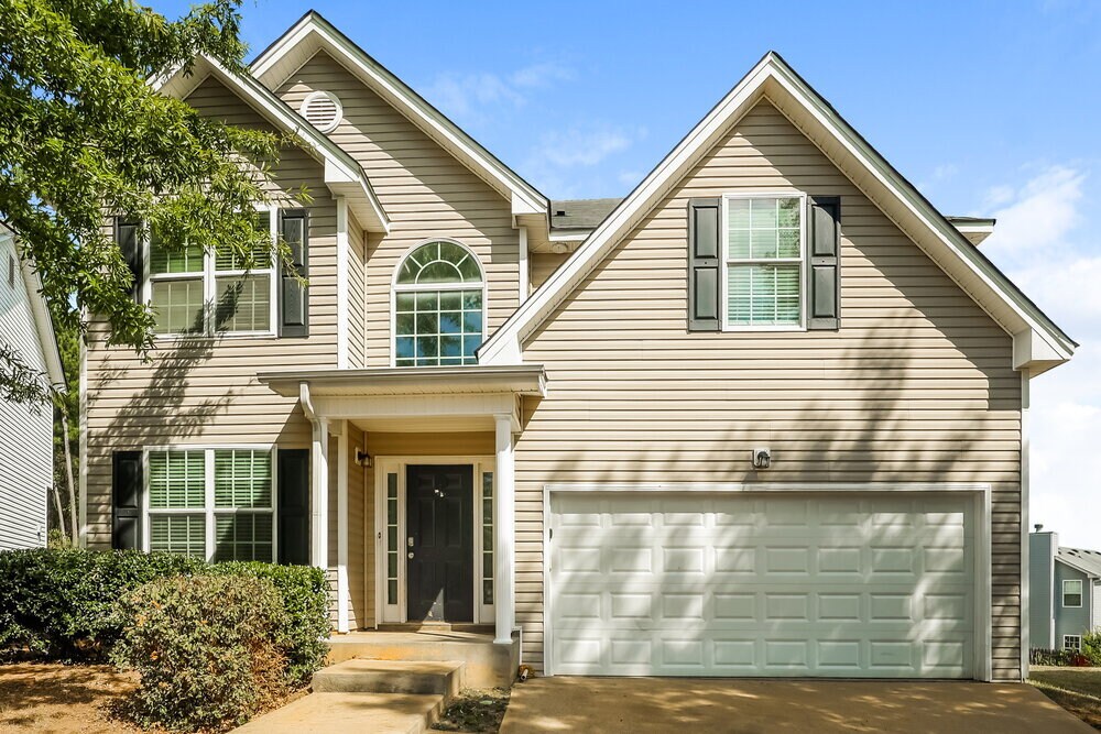 2610 Patriots Rd in Riverdale, GA - Building Photo