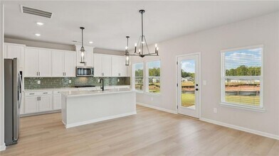 2968 Sweet Red Cir in Braselton, GA - Building Photo - Building Photo