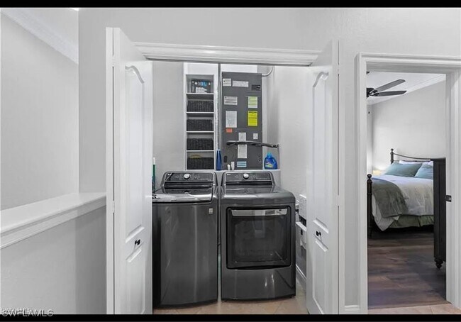 property at 8601 Piazza Del Lago Cir
