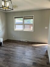 1231 Harmony Dr in Racine, WI - Foto de edificio - Building Photo