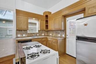 924 N Mason St in Portland, OR - Building Photo - Building Photo