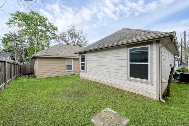 property at 16618 E Hammon
