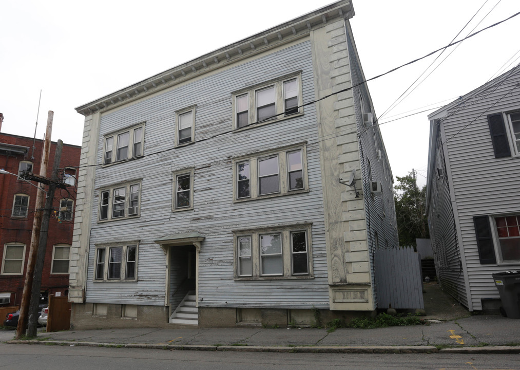 6 Felton St in Hudson, MA - Foto de edificio