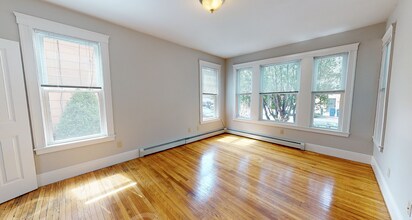 9 Beacon St, Unit 1 in Somerville, MA - Building Photo - Building Photo
