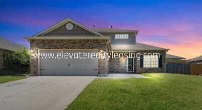 2609 W Huntsville St in Broken Arrow, OK - Building Photo - Building Photo
